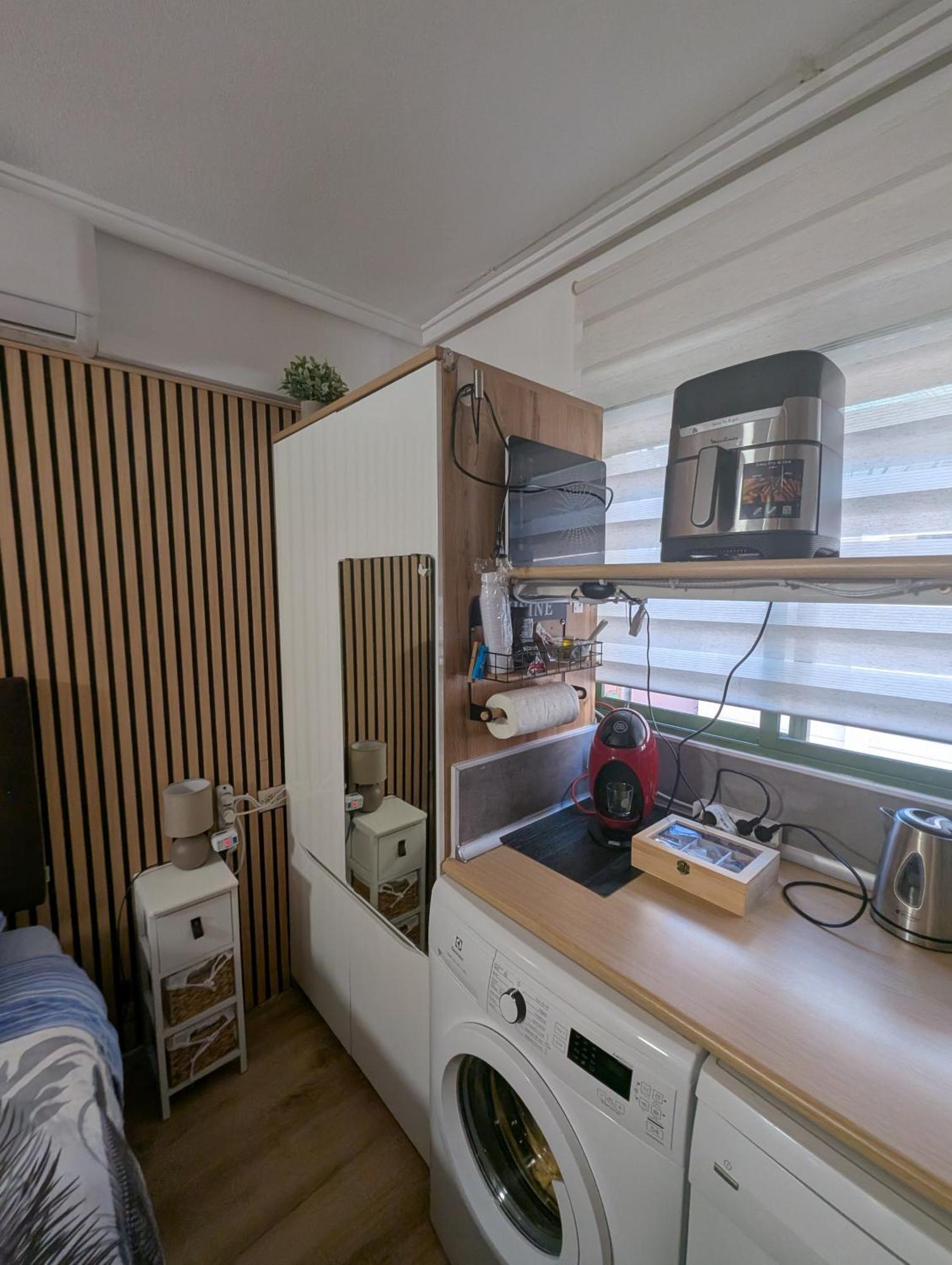 Alicante Postiguet Studios Extérieur photo